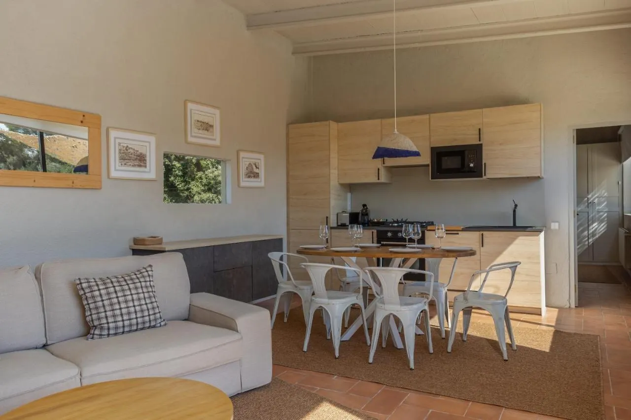 Casa De Campo Masos De Pals Con Parking Y Piscina Spain